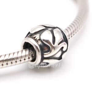 Authentic PANDORA Sterling Silver Floret Charm - 790493